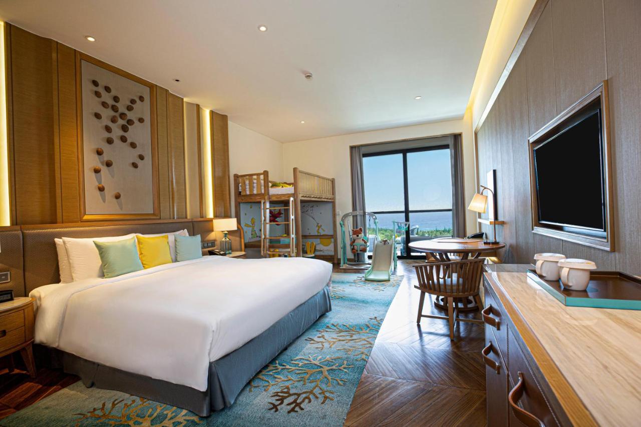 Отель Sofitel Leeman
