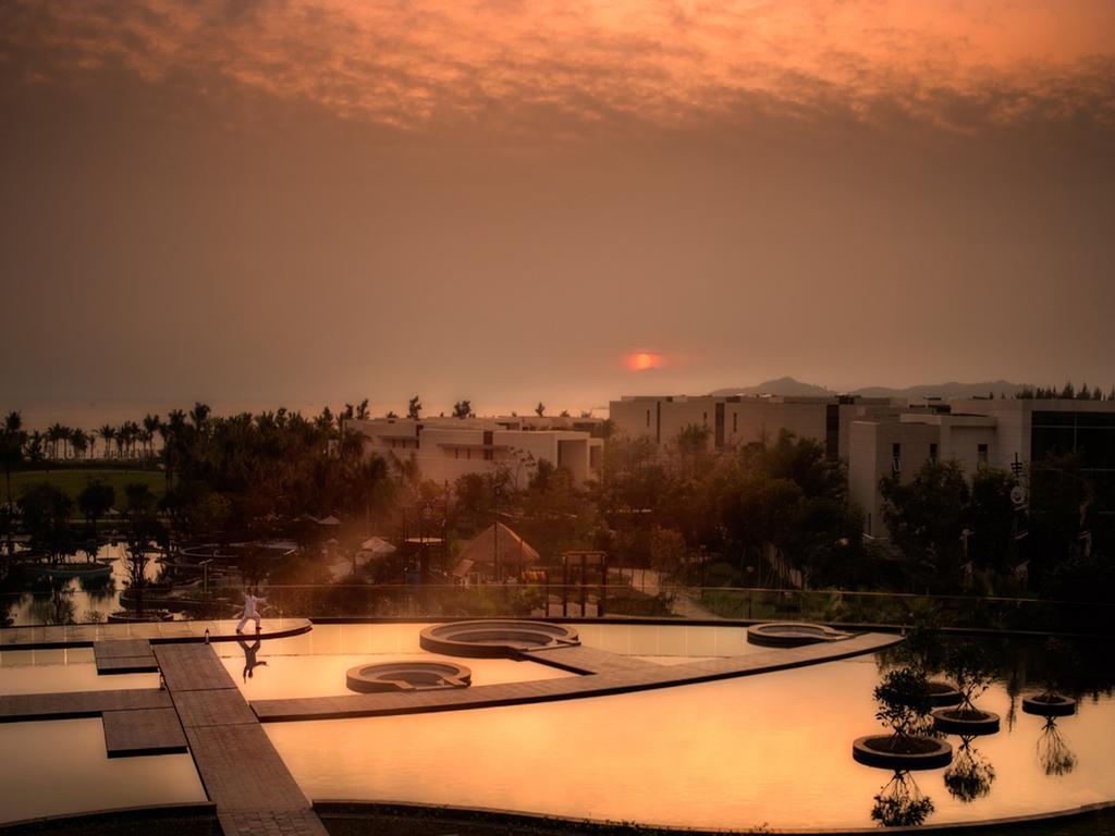 Sofitel Leeman Отель Санья